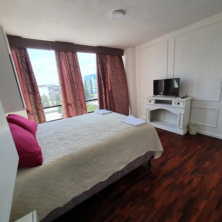 Apartamento Avenida Reforma Ciudad De Guatemala Luaran gambar